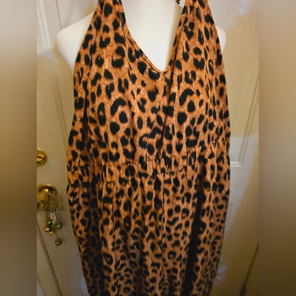 Plus Size Leopard Print Jumpsuit - Picture 2 of 5
